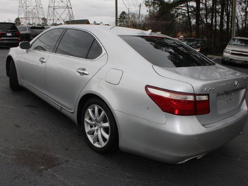 Used 2007 Lexus LS 460 L image 4