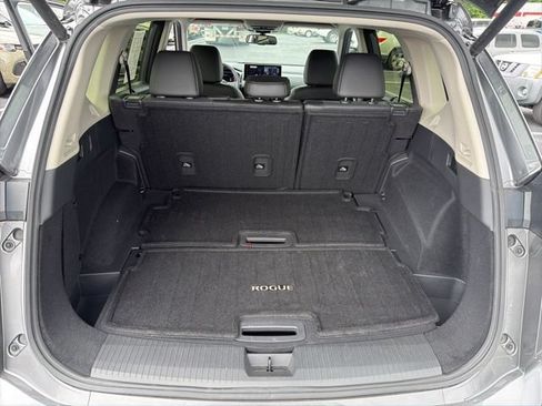 Used 2026 Nissan Rogue Platinum w/ Platinum Premium Package AWD/4WD image 28