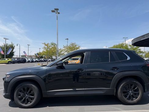 Certified 2025 MAZDA CX-50 AWD 2.5 S w/ Preferred Package image 3