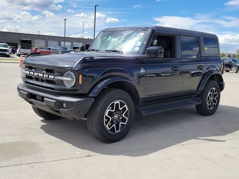 New 2026 Ford Bronco Outer Banks AWD/4WD image 4
