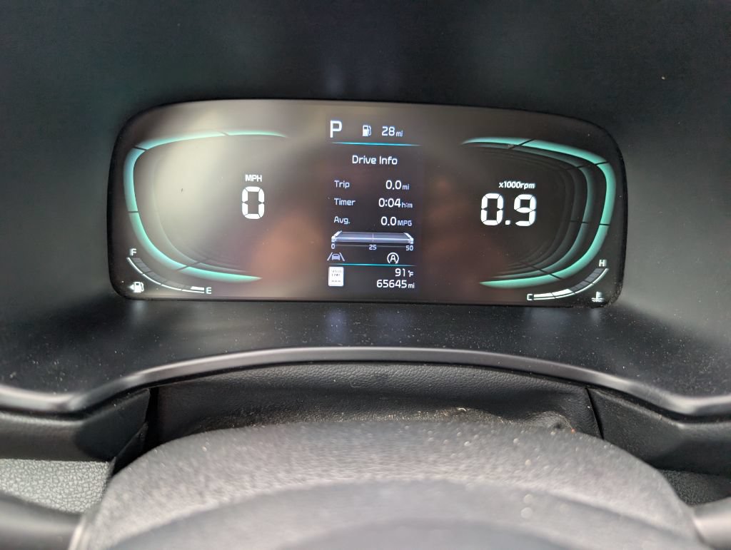 Used 2023 Kia Soul LX w/ LX Technology Package FWD image 15