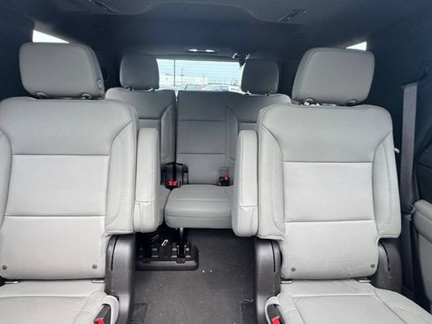 Used 2021 Chevrolet Tahoe Z71 AWD/4WD image 28