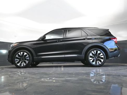 Used 2025 Ford Explorer Platinum w/ LUX Leather Package AWD/4WD image 42
