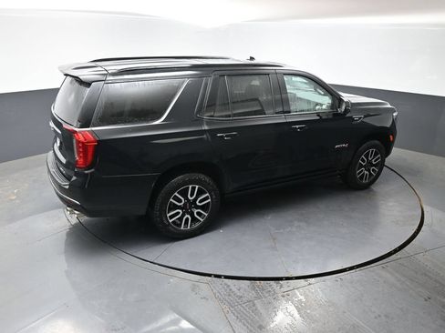 Used 2024 GMC Yukon AT4 w/ AT4 Premium Package AWD/4WD image 45