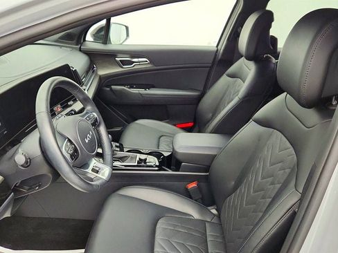 Used 2025 Kia Sportage X-Line w/ Premium Package image 21