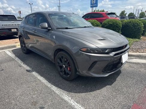Used 2024 Dodge Hornet R/T Plus w/ Track Pack AWD/4WD image 4