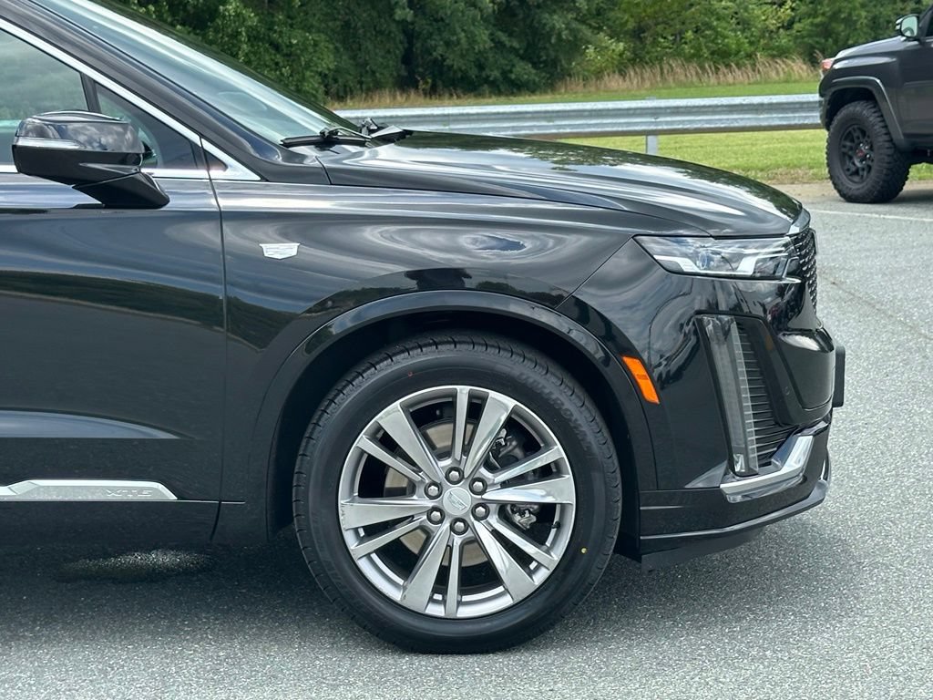 Used 2022 Cadillac XT6 Premium Luxury AWD/4WD image 46