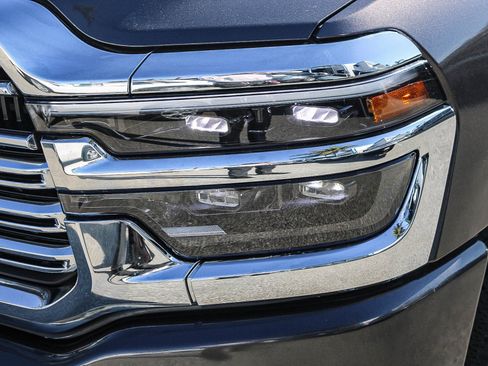 Used 2025 RAM 2500 Laramie image 5