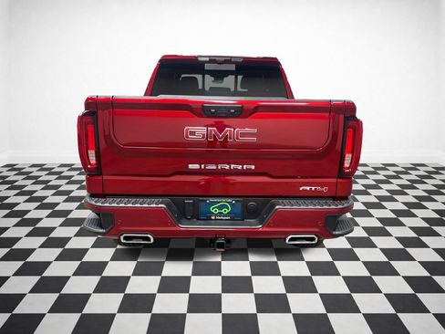Certified 2025 GMC Sierra 1500 AT4 w/ AT4 Premium Package AWD/4WD image 8