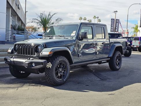 New 2026 Jeep Gladiator Willys image 3