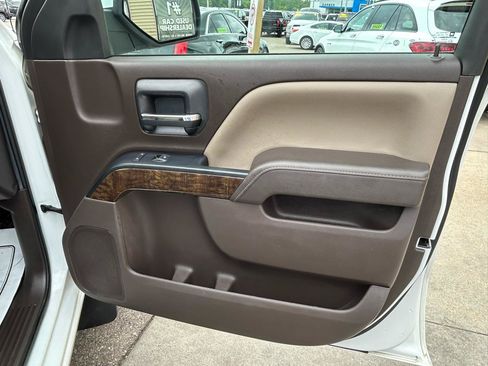 Used 2018 Chevrolet Silverado 1500 LT w/ All Star Edition AWD/4WD image 16