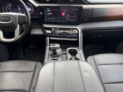 Used 2024 GMC Sierra 1500 Denali w/ Denali Reserve Package AWD/4WD image 19
