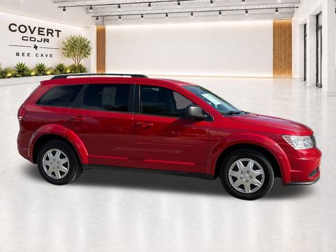 Used 2020 Dodge Journey SE FWD image 15