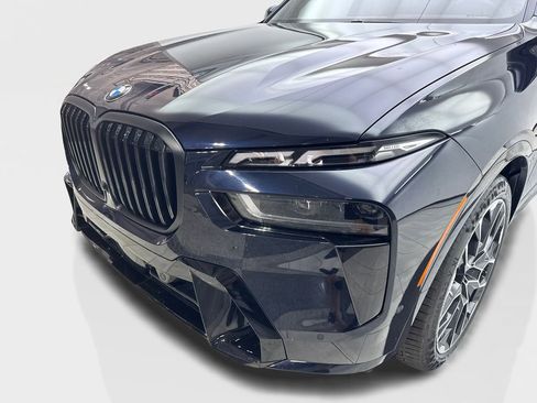 Used 2024 BMW X7 xDrive40i w/ M Sport Package image 16
