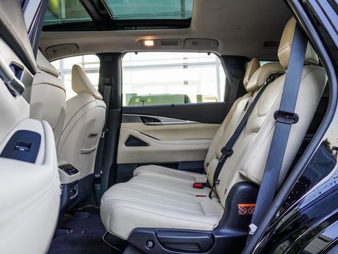 Used 2023 INFINITI QX60 Luxe w/ Vision Package image 25