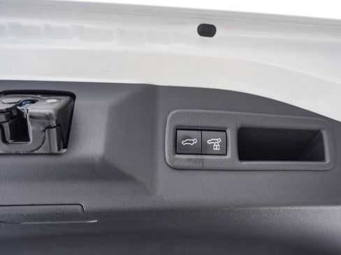 Used 2023 Toyota bZ4X Limited image 44