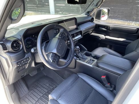 Used 2026 Toyota Land Cruiser w/ Premium Package AWD/4WD image 19