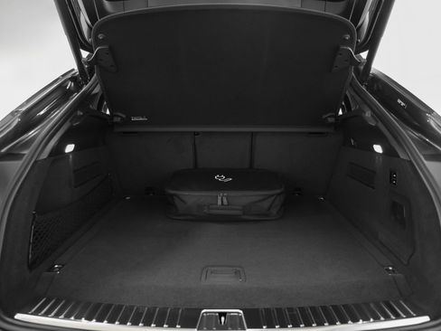 New 2026 Porsche Cayenne S image 19