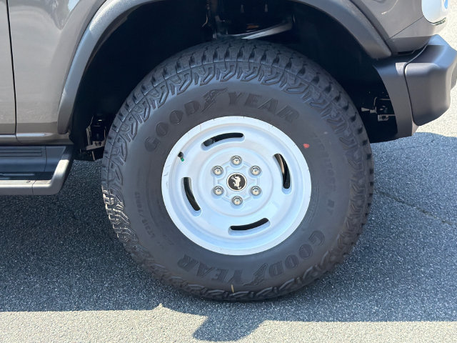 New 2026 Ford Bronco Heritage Edition AWD/4WD image 14