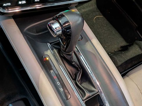 Used 2019 Honda HR-V EX-L image 29