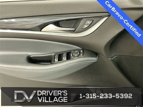 Certified 2024 Buick Enclave Essence image 11