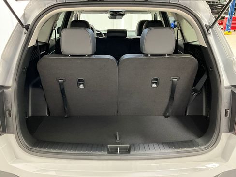 Used 2025 Kia Sorento S w/ Panoramic Sunroof Package image 25