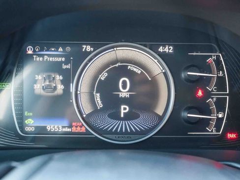 Used 2025 Lexus ES 300h w/ Premium Package FWD image 25