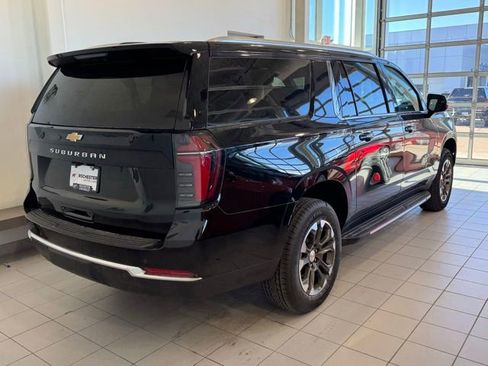 New 2026 Chevrolet Suburban LS w/ Max Trailering Package AWD/4WD image 31