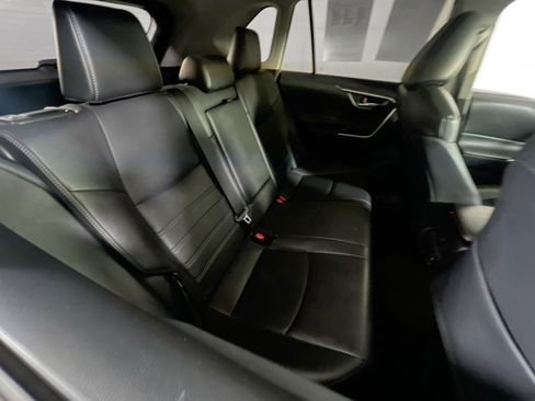 Used 2021 Toyota RAV4 XLE Premium AWD/4WD image 24