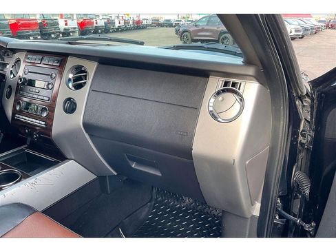 Used 2008 Ford Expedition EL Limited image 18