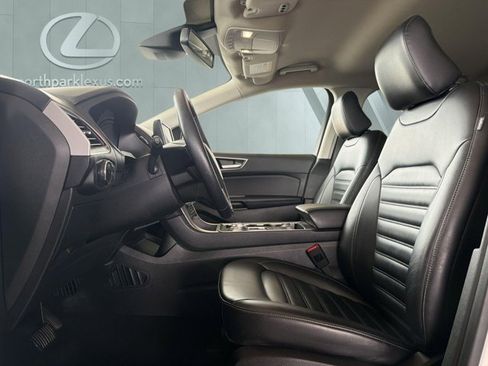 Used 2023 Ford Edge SEL w/ Convenience Package AWD/4WD image 5