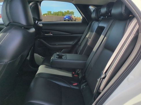 Used 2021 MAZDA CX-30 FWD 2.5 S w/ Premium Package image 23