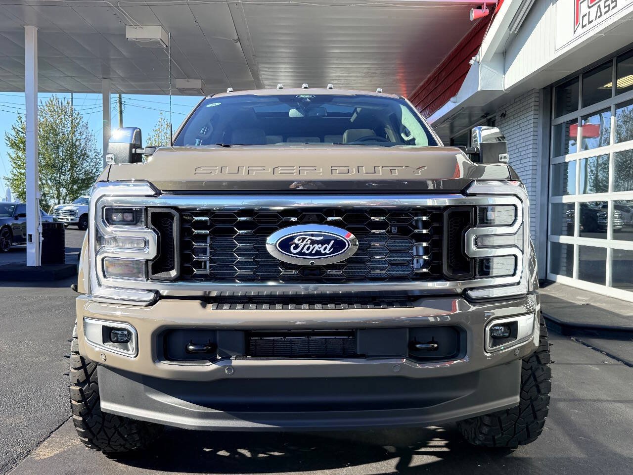 Used 2027 Ford F450 Platinum w/ Platinum Plus Package AWD/4WD image 6