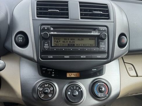 Used 2012 Toyota RAV4 Base w/ Upgrade Value Pkg image 23