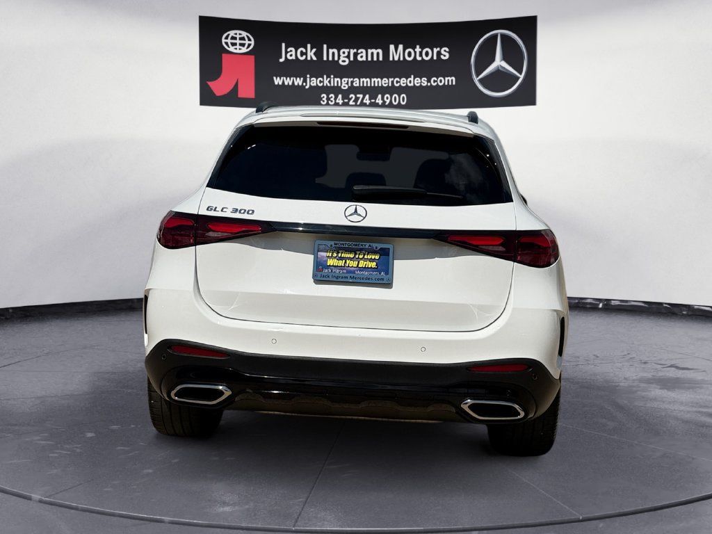 Certified 2023 Mercedes-Benz GLC 300 image 4