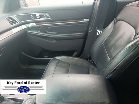 Used 2017 Ford Explorer Limited w/ Equipment Group 301A AWD/4WD image 32