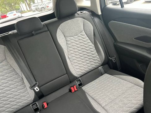 Certified 2025 Volkswagen Tiguan S FWD image 16