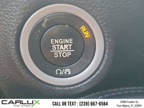 Used 2019 Dodge Challenger SXT AWD/4WD image 25