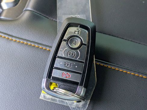 Used 2025 Ford Expedition Tremor image 35