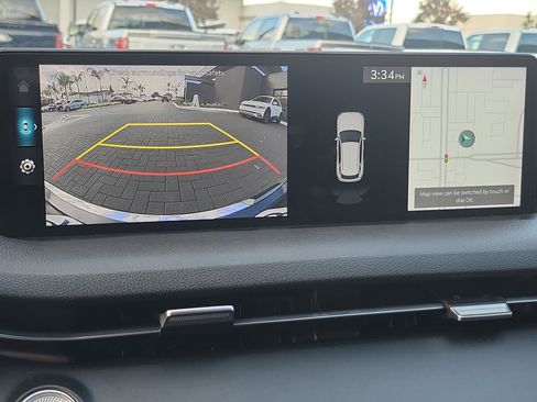 Certified 2024 Genesis GV70 2.5T w/ Select Package image 15