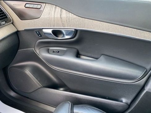 Used 2021 Volvo XC90 T8 Inscription Expression image 42