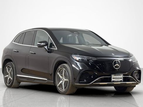 Used 2023 Mercedes-Benz EQE 350+ SUV image 7