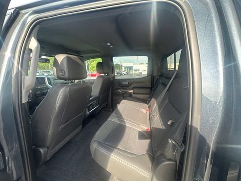 Used 2020 Chevrolet Silverado 1500 LTZ AWD/4WD image 11