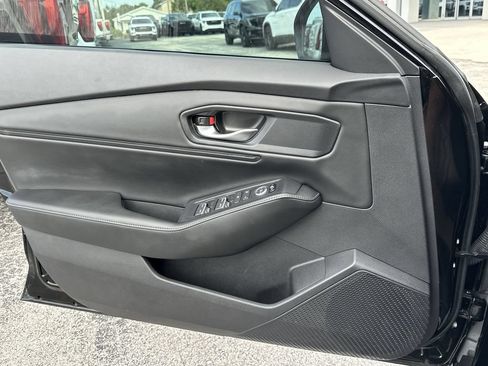 Used 2024 Honda Accord Sport image 23