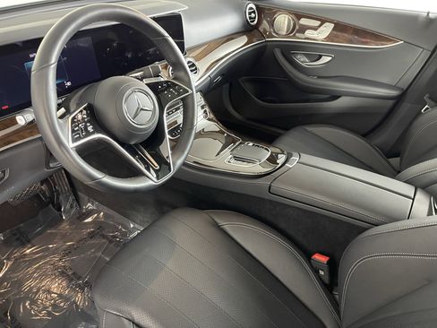 Used 2023 Mercedes-Benz E 450 4MATIC Sedan image 11