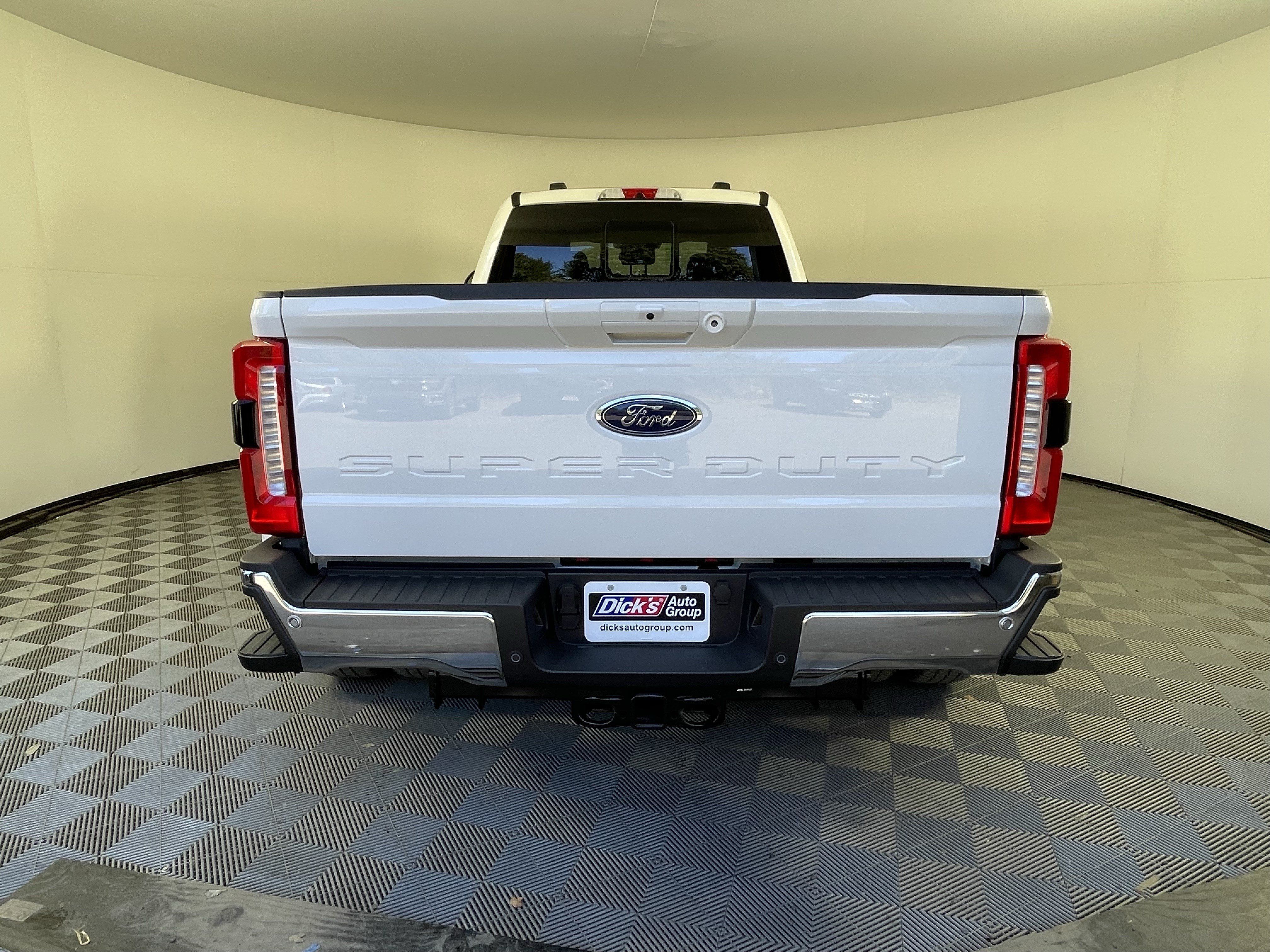New 2026 Ford F350 Lariat w/ Lariat Ultimate Package AWD/4WD image 4