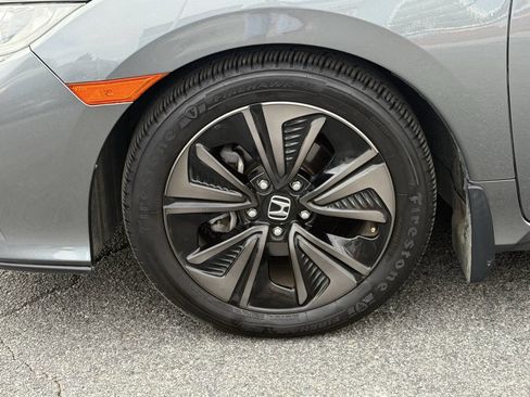 Used 2019 Honda Civic EX image 29