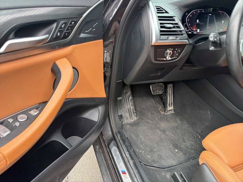 Certified 2024 BMW X3 xDrive30i w/ Premium Package image 14