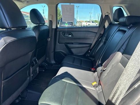 Used 2022 Nissan Rogue SL FWD image 13