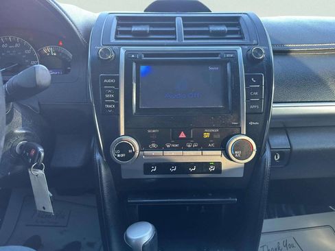 Used 2013 Toyota Camry SE image 27